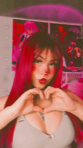 Alicee_49 avatar