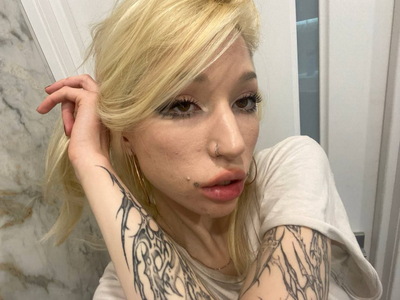 SallyCha avatar