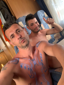 COPPIAGAYHOT avatar