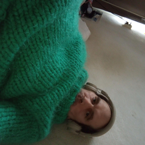 sweaterslut