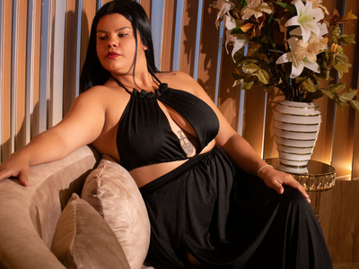 CurvyAry avatar