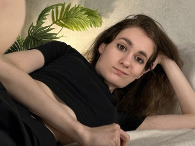 RosellaUrias avatar